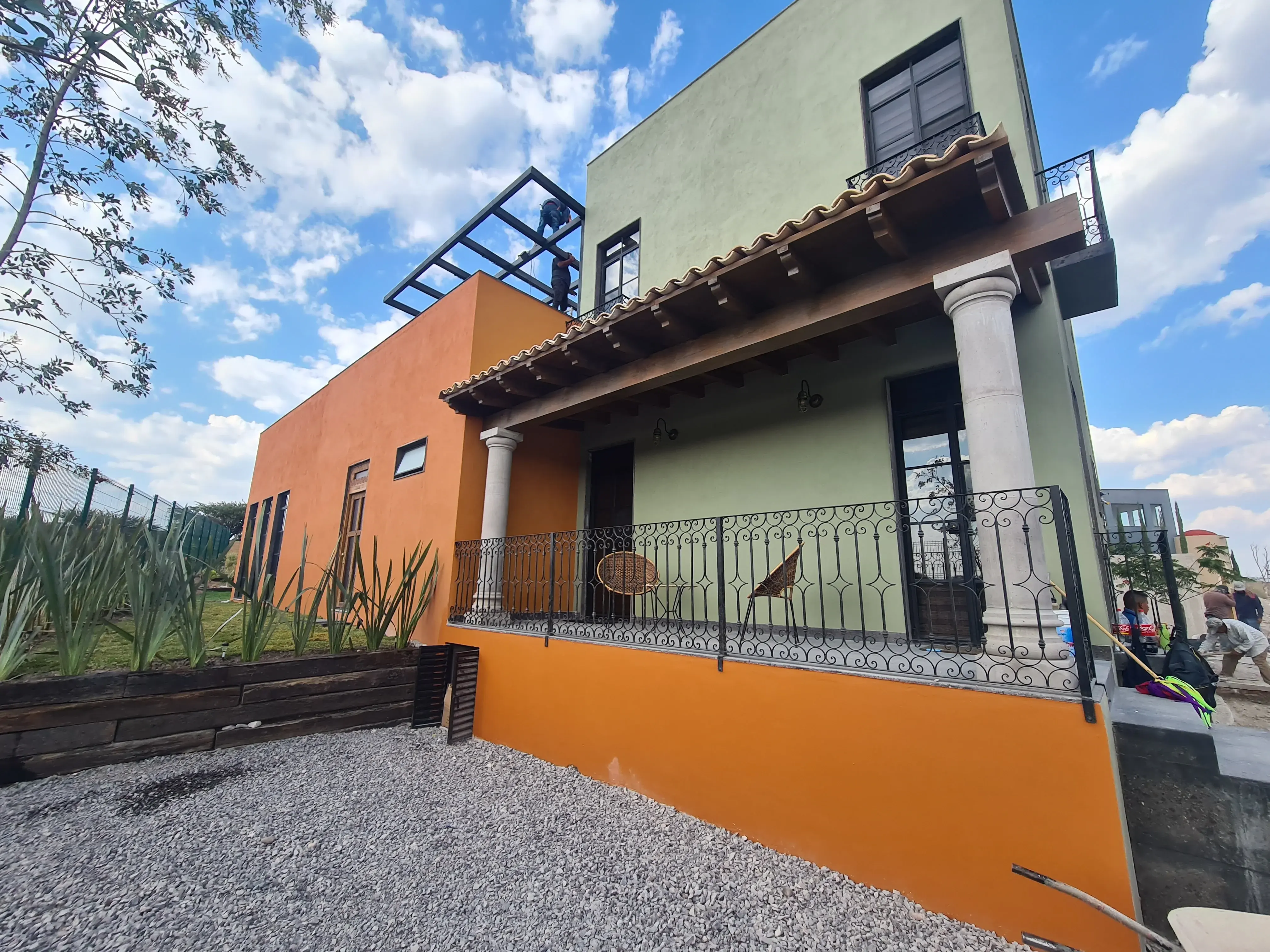 Diseño interior de Casiopea, proyecto de renovación y modernización de residencia en SMA.